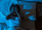 „Jak wyjść z błędnego koła bezsenności? O terapii poznawczo-behawioralnej w leczeniu bezsenności i zaburzeń snu (CBT-I).” – Agata Dębek